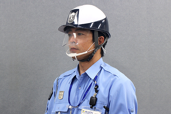 クリアマスク着用